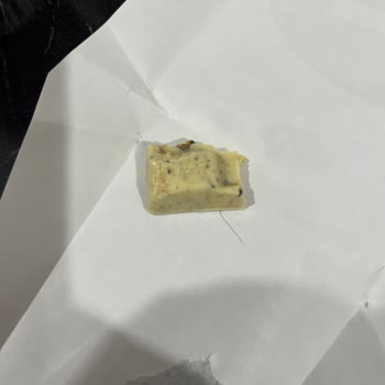 Ülker Çikolatadan Kıl Çıktı