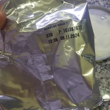 Bebelac Gold 1 Bebek Sütünden Küçük Böcek Çıkması