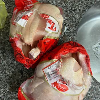 BİM Kokmuş Tavuk Satıyor