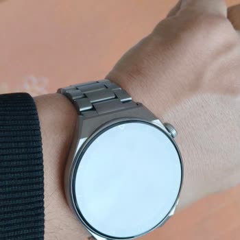 Huawei Watch Gt 3 Pro Titanyum Çizilmez Cam Çiziliyor