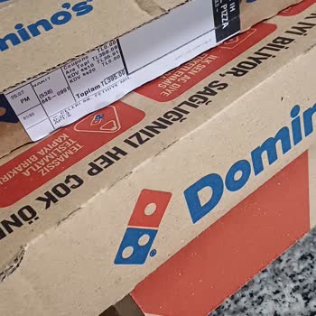 DOMİNO'S 1.30 Saat Sonra Gelen Soğuk Pizzaları