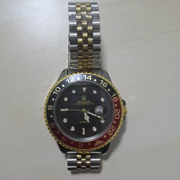 Shopier'den Aldığım Ürün İle Gelen Ürün Tamamen Farklı.