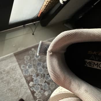 Skechers Üretim Hatalı Ayakkabımı Değişmiyor