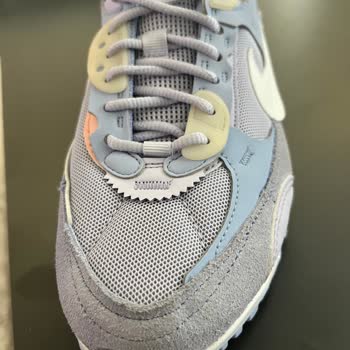 Koray Spor Kusurlu Ürün Satıyor.