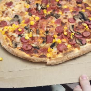 Pizza Hut Yanlış Eksik Soğuk Kalitesiz Ürün Teslimi