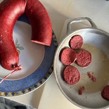 Afyon Seçkin Sucuk Biz Yiyemedik, Siz De Yiyemezsiniz.