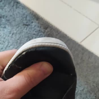 Deichmann Sattığı Ürünün Arkasında Durmuyor