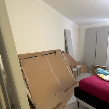 Disrupted Closet, Missed Delivery at Vivense Furniture