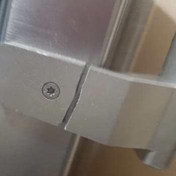 Arçelik Buzdolabının Kolu Koptu Acil Dönüş Bekliyorum