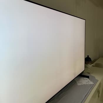 65CU8000 Ve Samsung'un Asla İlgilenmemesi