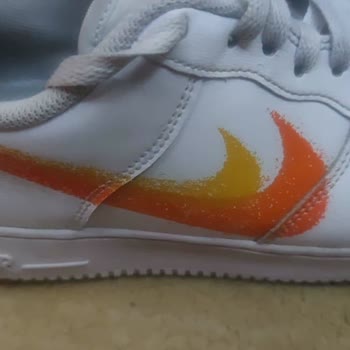 Sende Mi Zafer Tanrıçası? / Nike