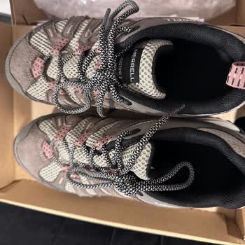 Merrell Marka Outdoor Ayakkabımın 1ay İçinde Açılması