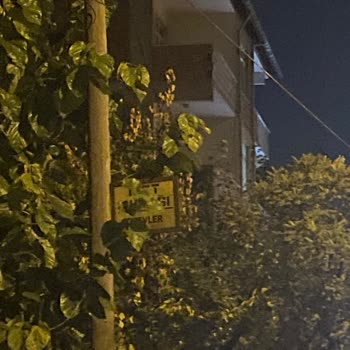 İBB - İstanbul Büyükşehir Belediyesi Ümraniye'de Yağmurlarda Zorluk Çekenler İçin Durak Talebi