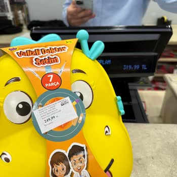 Toyzz Shop Etiket Ve Kasa Fiyatı Farkı