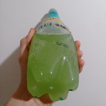 Schweppes İçecekten Parçacık Çıktı