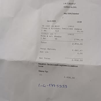 Sneaks Up Nike Ayakkabının Tamirini Ve Değişimini Yapmıyor