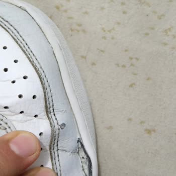 In Street FLO Ve Nike Ürünlerinin Arkasında Durmuyor