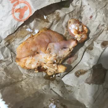 Köfteci Yusuf Çiğ Tavuk Satıyor