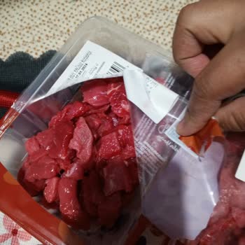 A101 Kokmuş Et Ve İlgisizlik