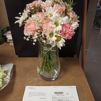 Çiçek Sepeti Hep Farklı Görsel Gönderiyor