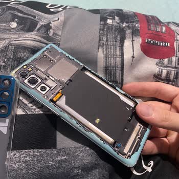 Samsung S20fe Arka Kapak Sökülmesi.