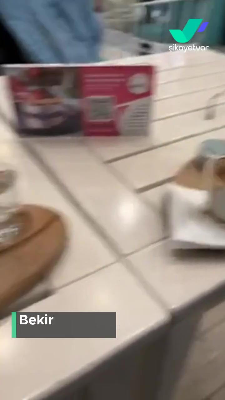 Alaçatı Muhallebicisi Alaçatı Servisten Memnun Değiliz! videonun kapak resmi
