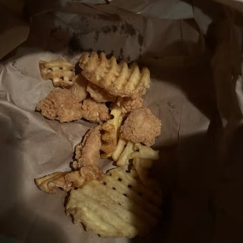 Popeyes Kartal İstMarina Şubesi