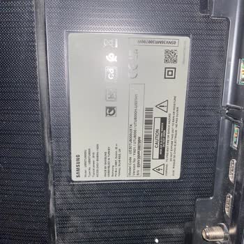 Samsung TV Kronik Siyah Çizgi
