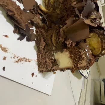 Marlet Pastaneleri Pasta Bozuk Gibi