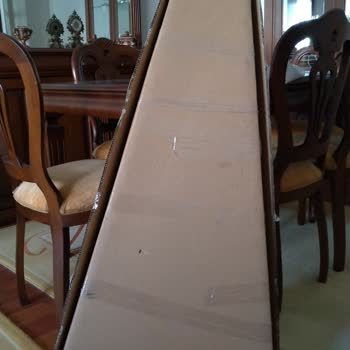 Doremusic İnternet Mağazası Tarafından Gönderilen Gövdesi Çatlak Gitar