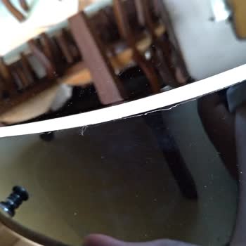 Doremusic İnternet Mağazası Tarafından Gönderilen Gövdesi Çatlak Gitar