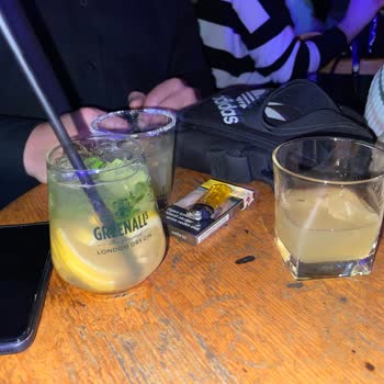 Mask Beach Su Bardağında Kokteyl Sadece 1.300 TL :)