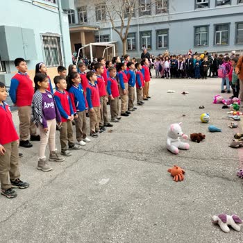 Milli Eğitim Bakanlığı (MEB) İnsan Hakları Günü'nde Baskı