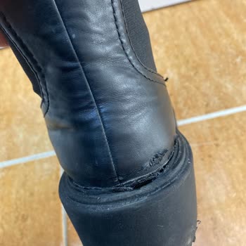 Stradivarius Botun Her Yerinden Patlaması