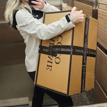 Madame Coco Yatak Örtüsü Yanlış Ürün