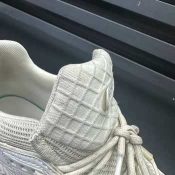 Lacoste İlgilenmeme Ve Mağduriyet