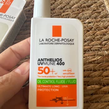 La Roche-posay SPF 50+ Güneş Kremi Fluid Oil Control