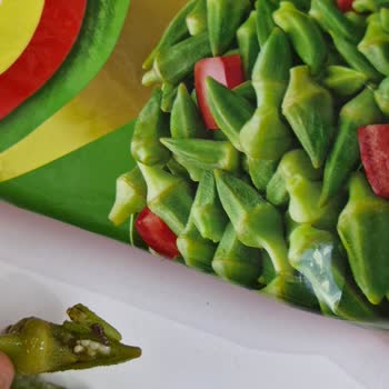 Superfresh Bamya Kurtlar Var.