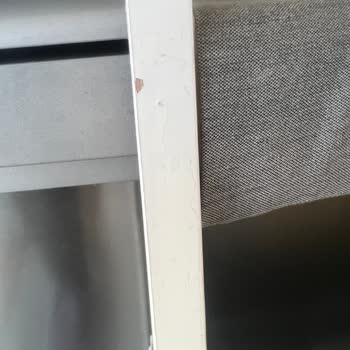 IKEA Sandalyeler Pul Pul Dökülüyor