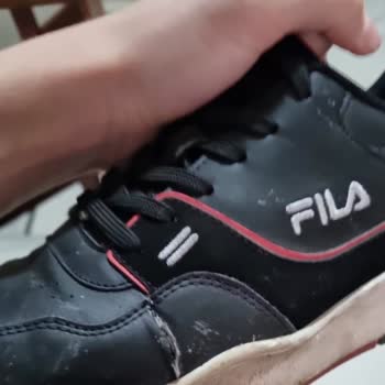 Deichmann Yeni Ayakkabıda Oluşan Tekstil Yırtığı