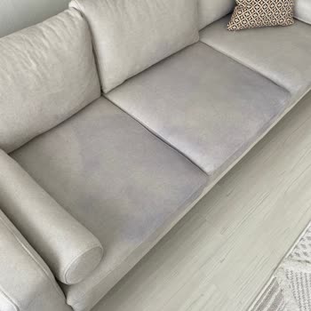 Gala Mobilya Koltuk Takımında Lekeler Oluştu