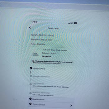 Reebok Hiçbir Şekilde Müşteriye İlgi Yok
