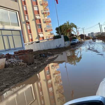 Antalya Büyükşehir Belediyesi İnşaat Sesleri Ve Çamuru
