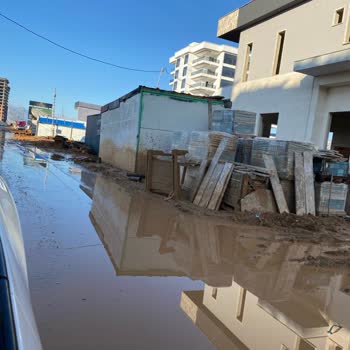 Antalya Büyükşehir Belediyesi İnşaat Sesleri Ve Çamuru