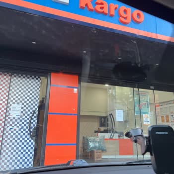 MNG Kargo Teslim Etmiyor Ayağına Çağırıyor Orada Da Bekletiyor