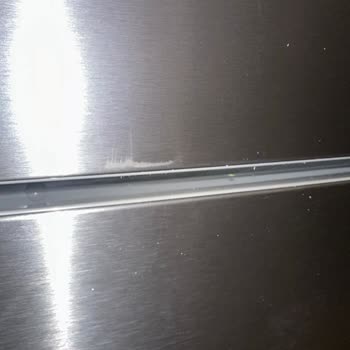 Siemens Ev Aletleri Yeni Buzdolabında Teslimat Hasarı Ve Çözümsüzlük!