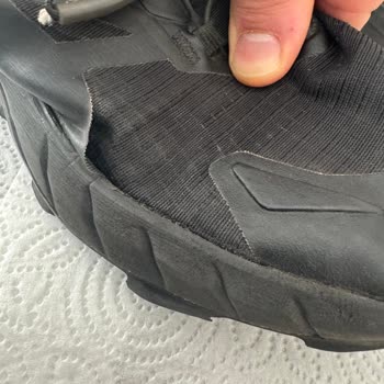 Boyner'den Aldığım Salomon Marka Ayakkabı Kısa Sürede Parçalandı