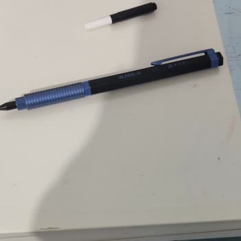 Adel Kalemcilik Dün Aldığım Kalem Çalışmıyor