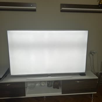 PHILIPS TV Philips 58PUS7304 LED TV Gölgelenme