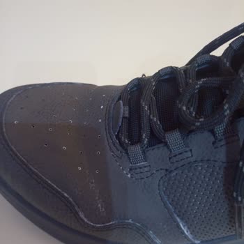 Skechers Ve Derimod Aldığım Kusurlu Ayakkabıyı İade Talebimi Reddetti